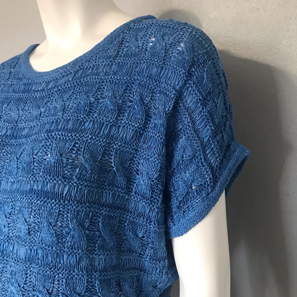 Once 1 again tops size M